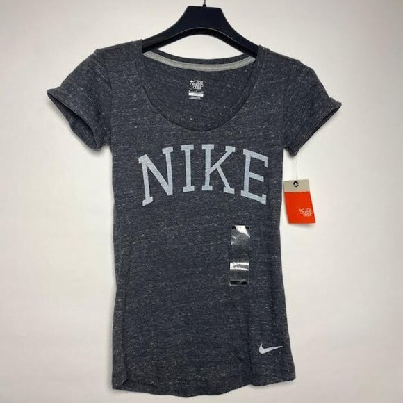 NWT $35 NIKE Women M The Athletic Dept. Logo Graphic Heather Grey Tee Top - Picture 3 of 8